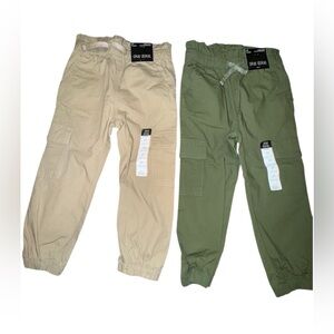 NWT Okie Dokie 2 pieces  Casual Joggers Green and Tan  Girl 2T